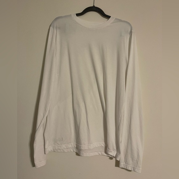 Outdoor Voices Classic White Long Sleeve Shirt - Picture 1 of 3